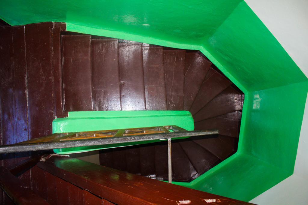 Apartment On Zaliznychna ลวีฟ ภายนอก รูปภาพ